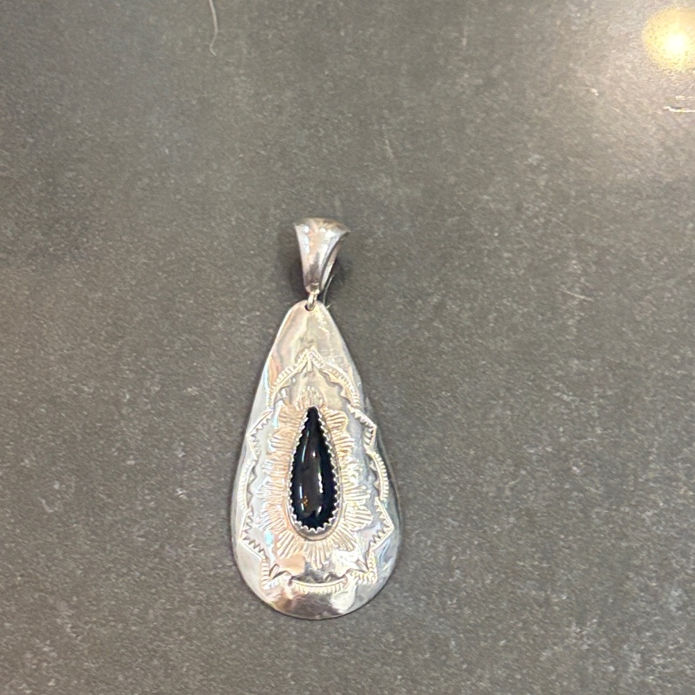 Vintage Native American sterling silver and onyx pendant
